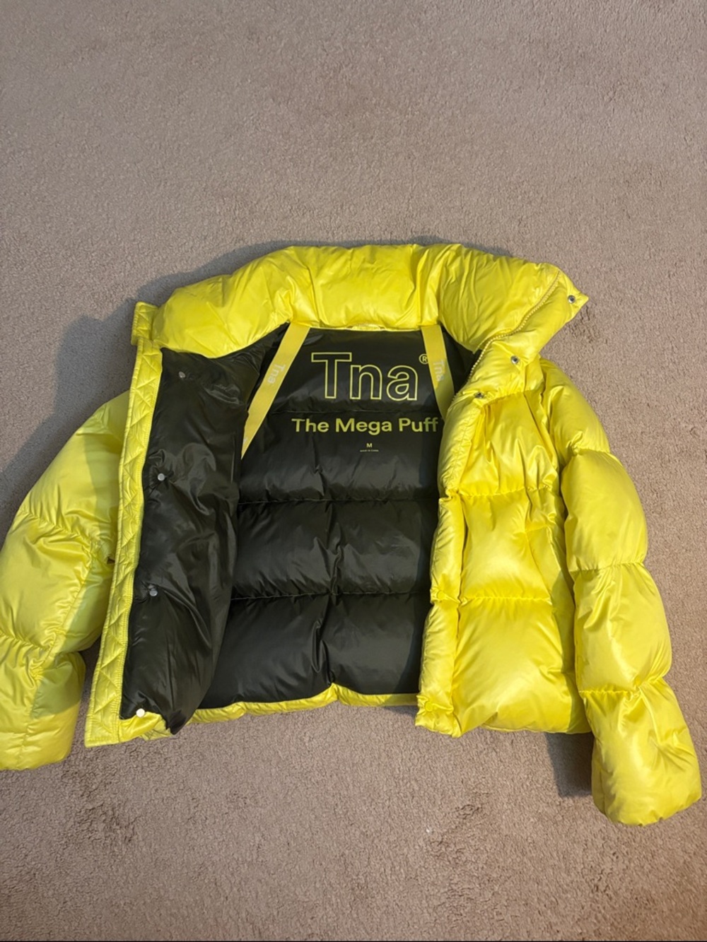Aritzia TNA The Mega Puff Jacket - Bright Yellow